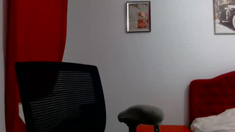 Snapshot of pretty_natalie chatting on 06.01.26 PrettyNatalie online show from 06.01.26