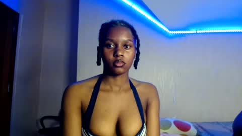 Snapshot of pretty_nyra chatting on 07.22.26 Nyra online show from 07.22.26