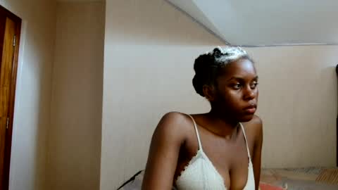 Snapshot of pretty_nyra chatting on 07.25.26 Nyra online show from 07.25.26