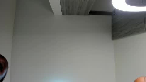 pretty_peshy online show from 04.19.26