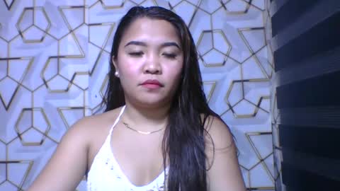 pretty_pharsa online show from 07.14.26