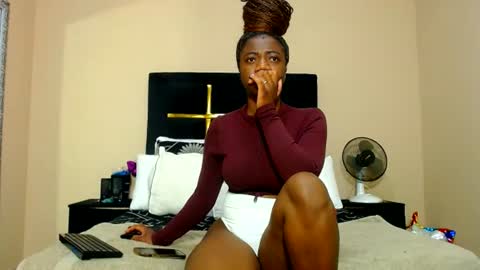 PrettyBrownSkin online show from 07.28.26