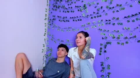 Snapshot of prettybunnies08 chatting on 02.06.25 Enzo Denis online show from 02.06.25