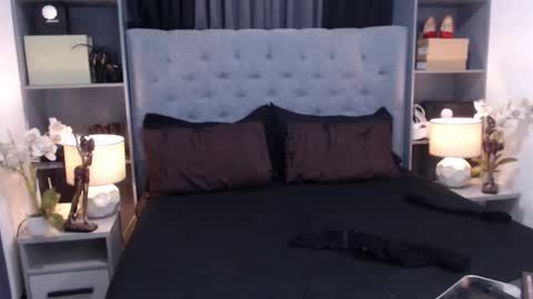 JANE online show from 12.19.24