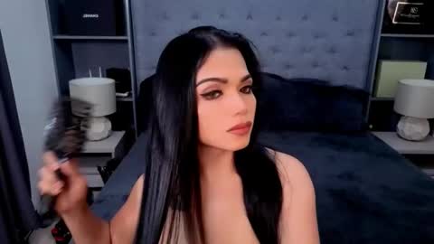 Snapshot of prettycummerjane chatting on 01.18.26 JANE online show from 01.18.26