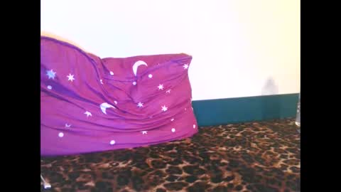 prettyjulliette online show from 01.16.26