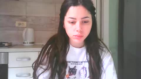 prettyjulliette online show from 05.17.26