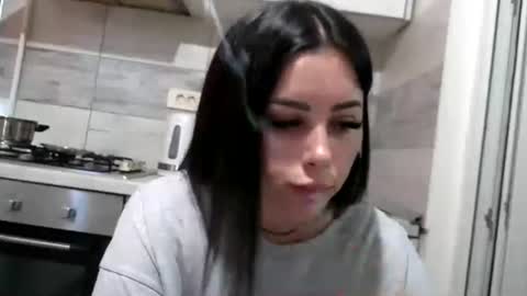 Snapshot of prettyjulliette chatting on 07.02.26 prettyjulliette online show from 07.02.26