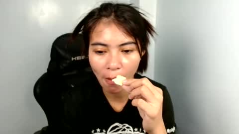 Snapshot of prettylittle_lady chatting on 06.09.26 prettylittle_lady online show from 06.09.26