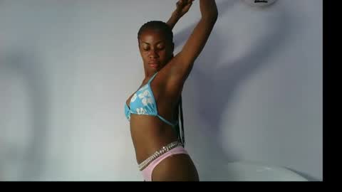 evelyn online show from 10.13.25