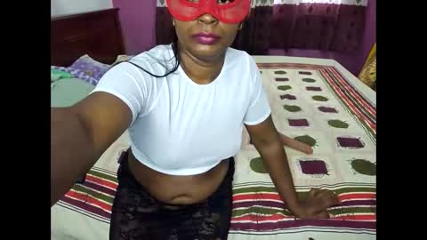 Prettypriya online show from 12.18.25