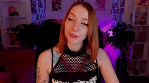 Snapshot of prettyreckess chatting on 12.04.24 Mila -NONUDE MODEL online show from 12.04.24