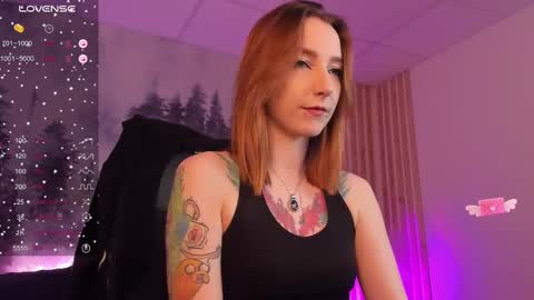 Snapshot of prettyreckess chatting on 02.11.25 Mila -NONUDE MODEL online show from 02.11.25