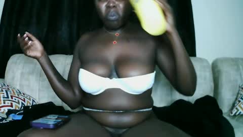 prettyreen online show from 02.05.25