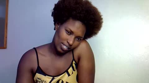 Snapshot of prettyshasha_ chatting on 09.13.25 prettyshasha_ online show from 09.13.25