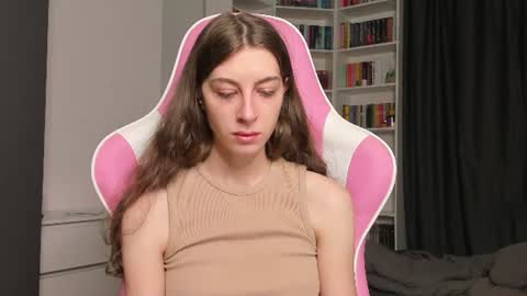 Snapshot of prettysomething chatting on 07.21.26 Sophie next stream will be at Monday i will wait you guys online show from 07.21.26