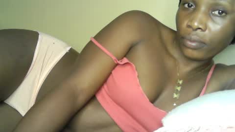 Snapshot of prettyvish chatting on 07.18.26 prettyvish online show from 07.18.26