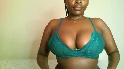 prettyvishy online show from 10.26.25