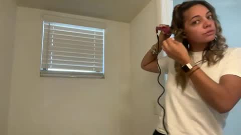 prettyyykittyyy22 online show from 02.13.26