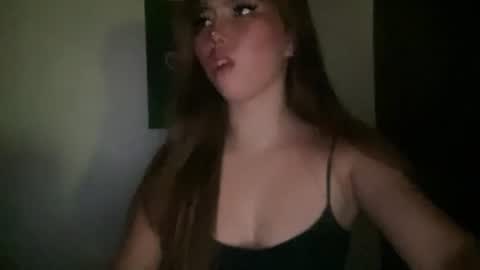 Snapshot of pricelessbeautyxxx chatting on 05.11.26 TINA online show from 05.11.26