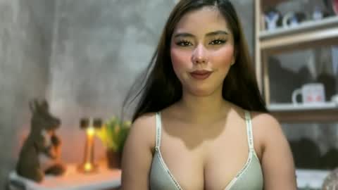 Snapshot of pricelessbeautyxxx chatting on 06.27.26 TINA online show from 06.27.26