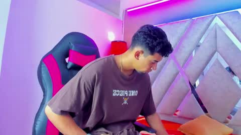 prince_arthur77 online show from 11.26.25