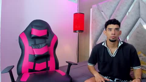 prince_arthur77 online show from 01.17.26