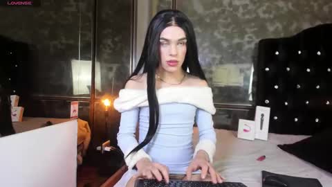 valery online show from 11.30.25