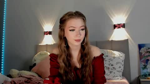Snapshot of princess_nier chatting on 12.21.24 Princess Diana online show from 12.21.24