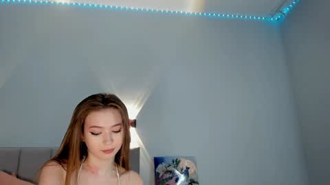 Snapshot of princess_nier chatting on 01.25.25 Princess Diana online show from 01.25.25