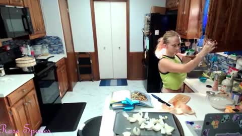 Princess Rose online show from 10.31.25