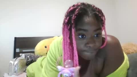 Prxncess Paci online show from 10.24.25
