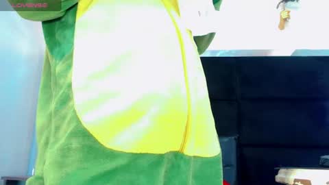 priscilarainbow online show from 06.24.26