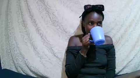 Snapshot of pritty_amber chatting on 02.26.26 pritty_amber online show from 02.26.26