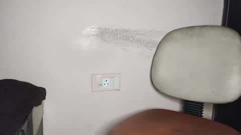 Snapshot of priyu_ chatting on 11.08.25 priyu_ online show from 11.08.25