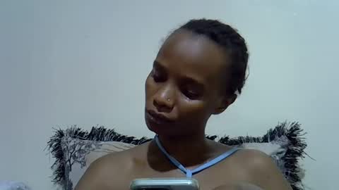Snapshot of proccy_cute chatting on 10.19.25 Princess online show from 10.19.25