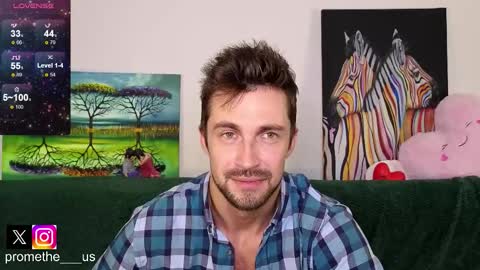 Snapshot of promethe_us chatting on 11.15.25 Prometheus original online show from 11.15.25