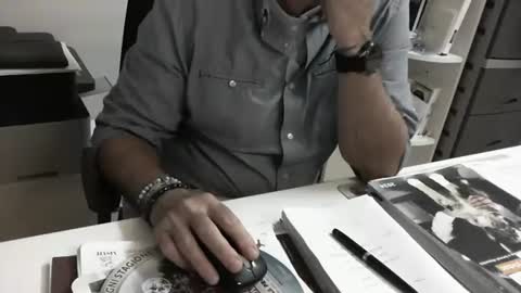 mature hairy guy online show from 09.16.25