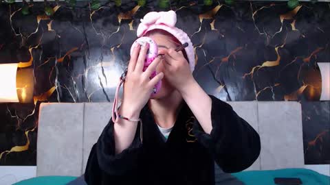 Adris  Juan online show from 03.21.26