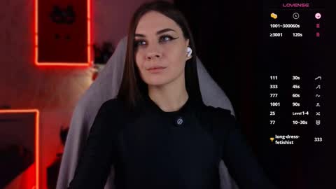 Elena online show from 10.17.25