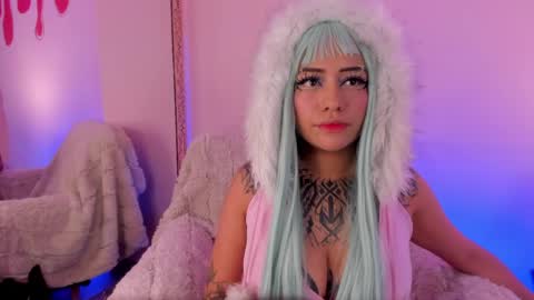 Snapshot of psychodoll_11 chatting on 04.29.26 psycodoll online show from 04.29.26