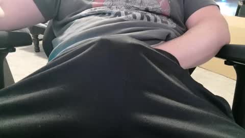 Snapshot of psylik690000 chatting on 09.21.25 psylik690000 online show from 09.21.25