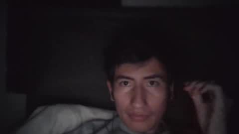 Snapshot of puchamon77 chatting on 11.01.25 puchamon77 online show from 11.01.25