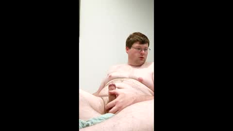 Snapshot of puffersspee chatting on 01.09.26 Spence online show from 01.09.26