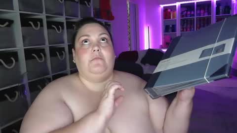 Puggie -  online show from 01.22.25