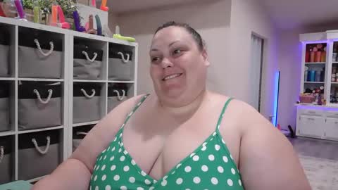 Puggie -  online show from 04.25.26