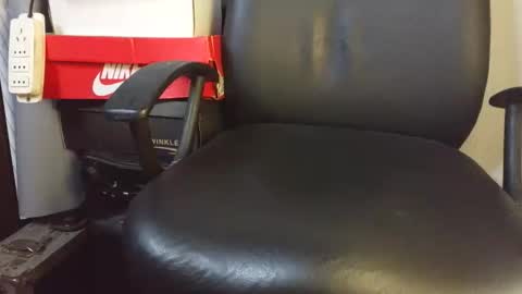 puky_mza online show from 04.18.26