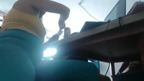 Snapshot of pummpummm chatting on 02.21.25 pummpummm online show from 02.21.25