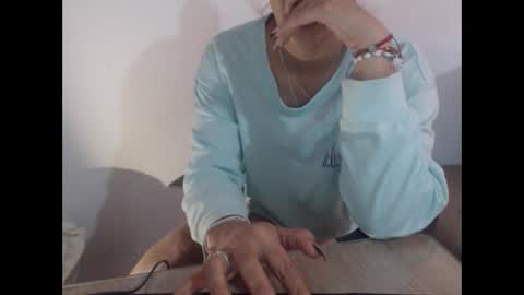 Snapshot of pummpummm chatting on 02.25.25 pummpummm online show from 02.25.25