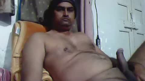 Snapshot of puneguyoncam chatting on 11.14.25 puneguyoncam online show from 11.14.25